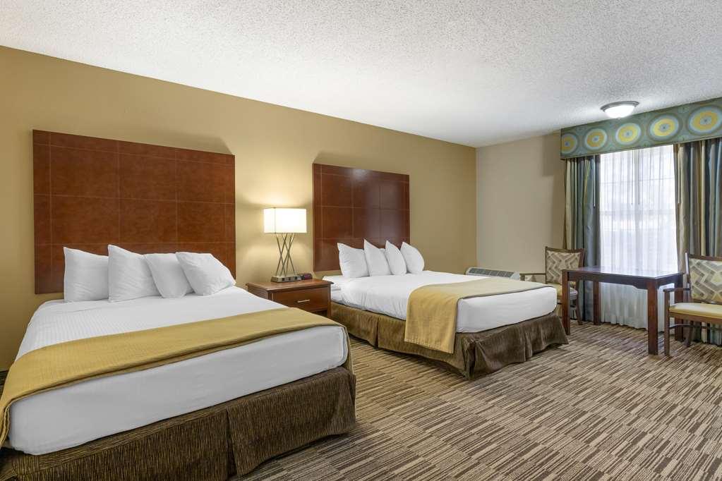 Best Western Sunday House Inn Kerrville Habitación foto