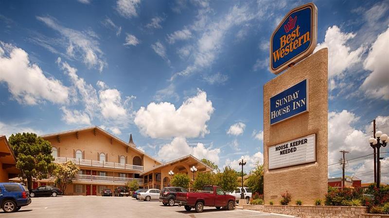 Best Western Sunday House Inn Kerrville Exterior foto
