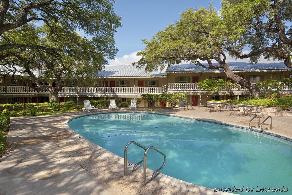 Best Western Sunday House Inn Kerrville Facilidades foto