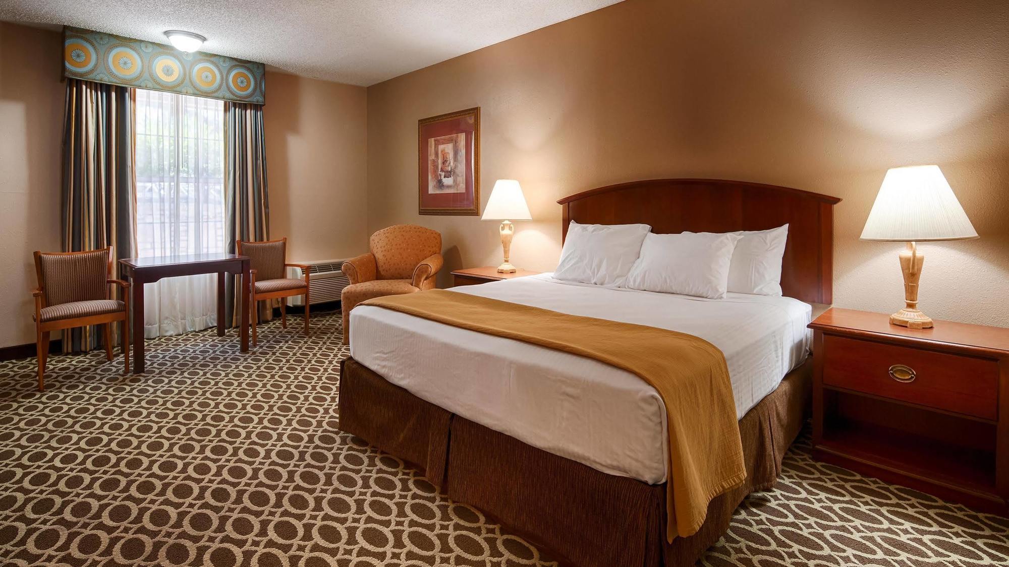 Best Western Sunday House Inn Kerrville Exterior foto